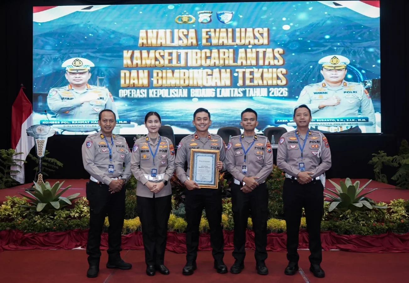 Satlantas Polresta Sidoarjo Raih Penghargaan Kategori Manajemen Rekayasa Lalin Operasi Ketupat Semeru 2026 – Detiktoday.com