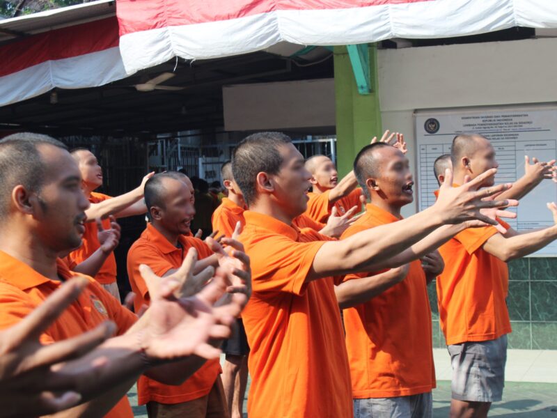 WBP Lapas Sidoarjo Ikuti Senam Pagi Rutin Jaga Kesehatan Jasmani dan kedisiplinan – Detiktoday.com