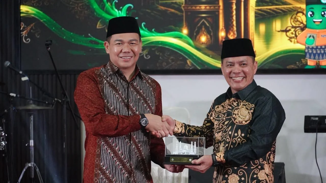 Bupati Fransiskus Diaan Hadiri Malam Ta’aruf MTQ XXXIV Kalbar, Semangati 101 Kafilah Kapuas Hulu – Detiktoday.com