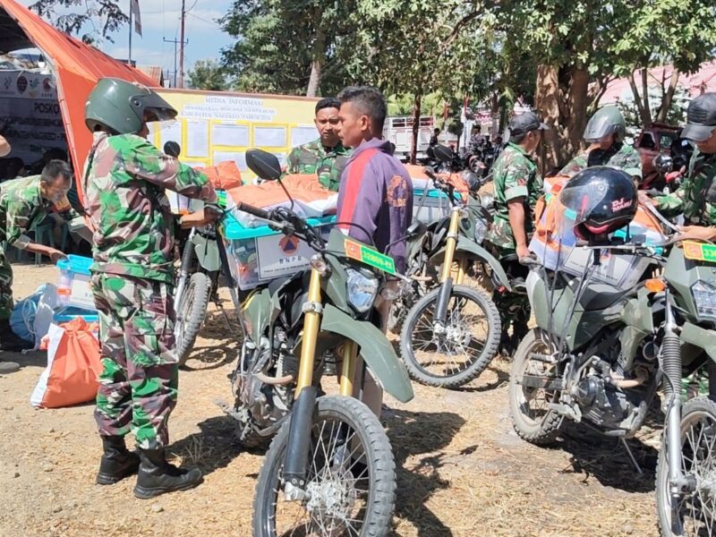 Hari Kedelapan Penanganan Gempa NTT, TNI Salurkan 695,170 Ton Bantuan