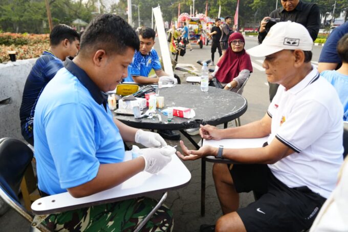 TNI Gelar Bhakti Kesehatan Gratis Sambut HUT ke-81 TNI
