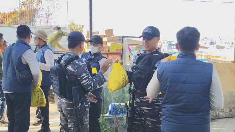 Hari Kesembilan Penanganan Gempa NTT, TNI Kerahkan 8.012 Personel dan Salurkan 803,824 Ton Bantuan