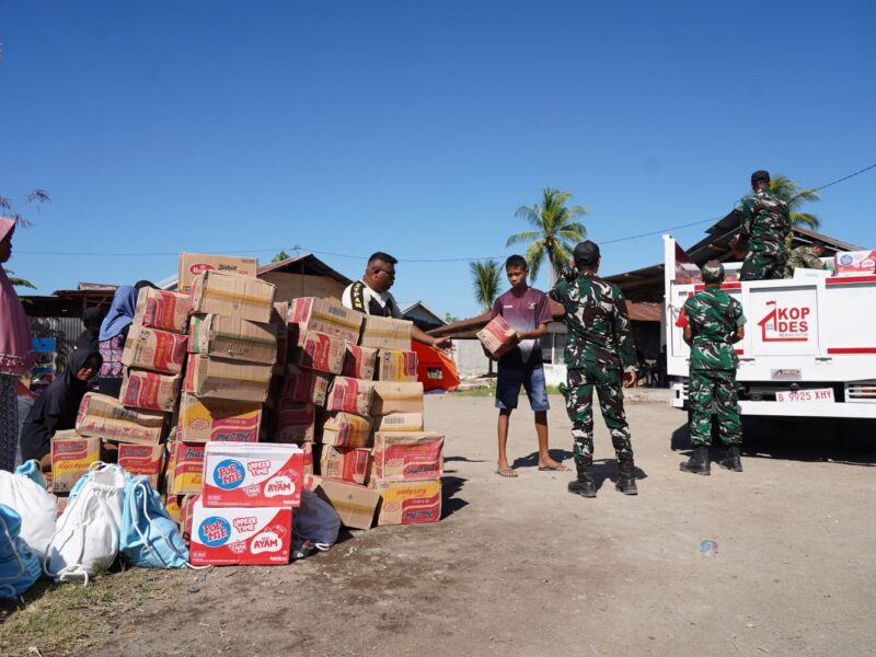 Hari Kedua Belas Penanganan Gempa NTT, TNI Kirim 925,638 Ton Bantuan