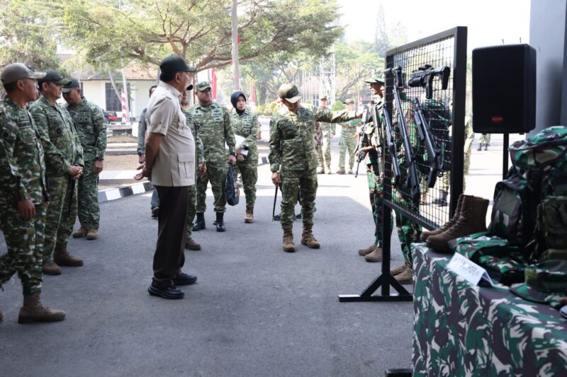 Panglima TNI Tinjau Kesiapan Prajurit dalam Complex Warfare Course di Batujajar