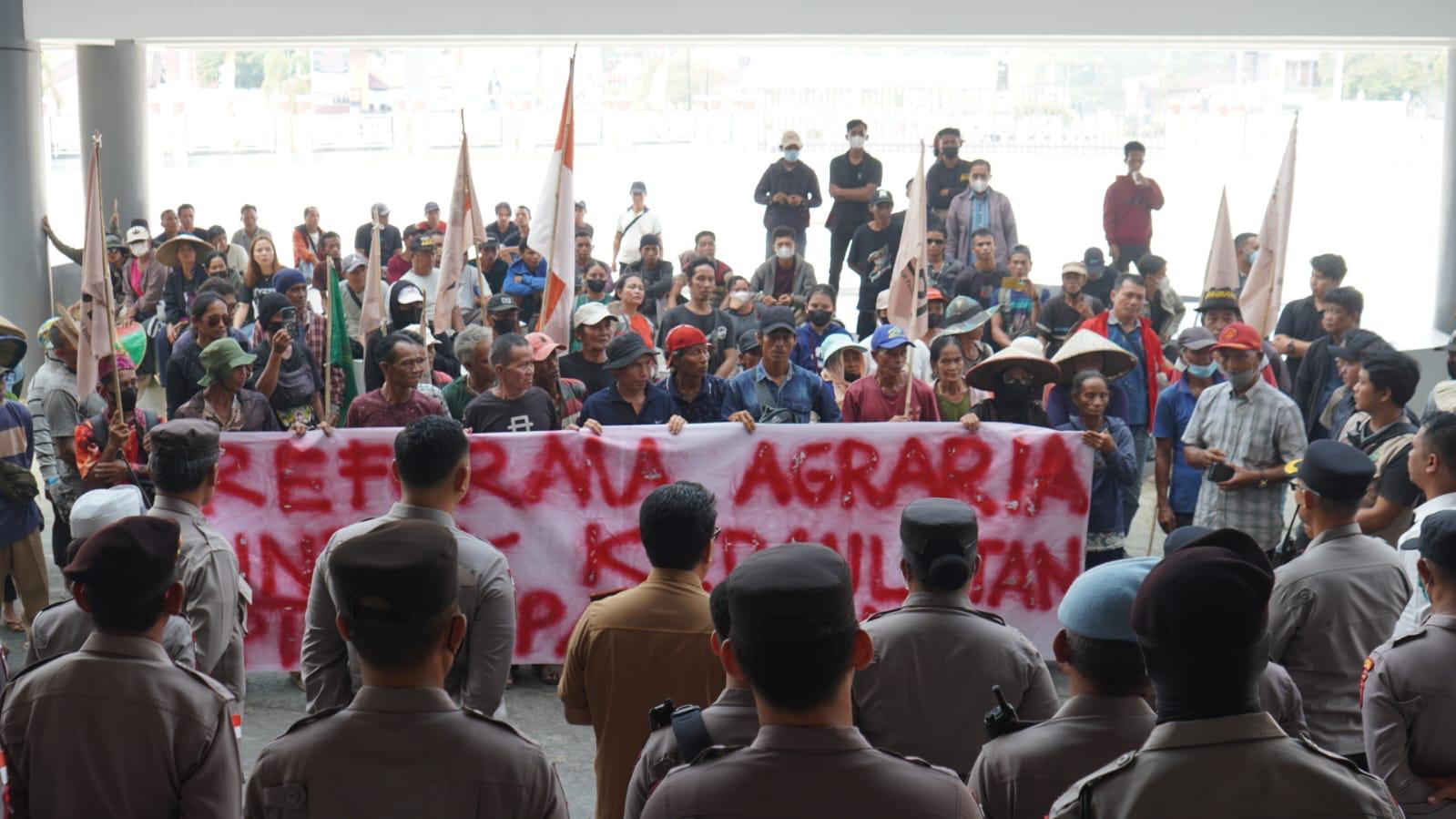 Pemkab Kapuas Hulu Komitmen Selesaikan Konflik Agraria Secara Adil – Detiktoday.com