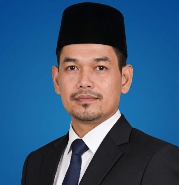 Kemarau Menguji, Direktur Ahmad Yani Pastikan Air Bersih Tirta Uncak Kapuas Tetap Mengalir – Detiktoday.com