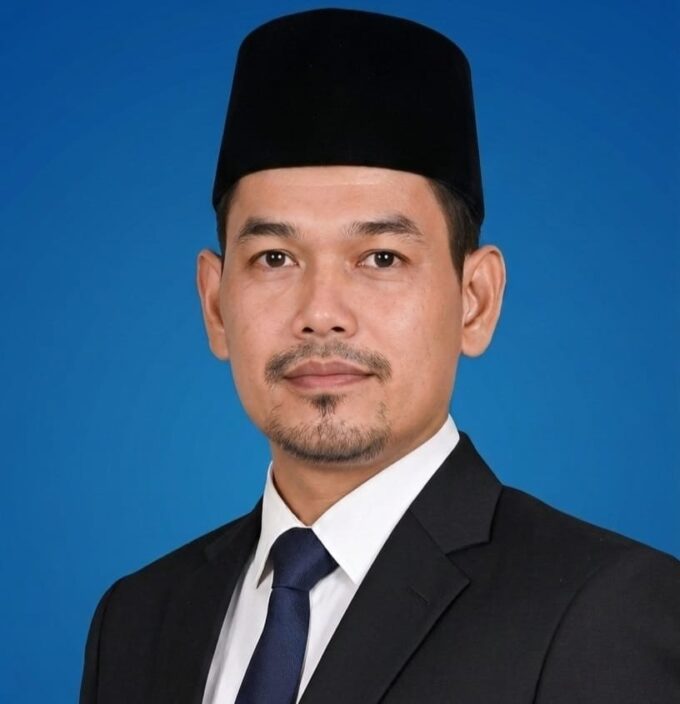 Kemarau Menguji, Direktur Ahmad Yani Pastikan Air Bersih Tirta Uncak Kapuas Tetap Mengalir – Detiktoday.com