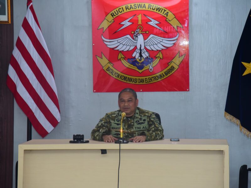 HADAPI TANTANGAN ERA DIGITAL, ASKOMLEK PANGKORMAR BEKALI PRAJURIT DENGAN KEMAMPUAN ANALISIS DATA