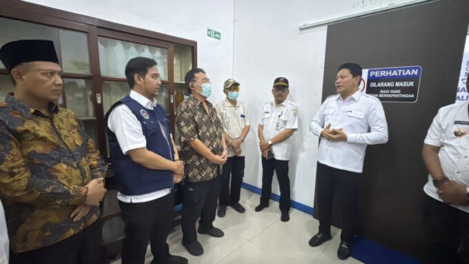 BGN Suspensi SPPG Kalitengah, Investigasi Dugaan Santri Keracunan MBG Masih Berlangsung – Detiktoday.com