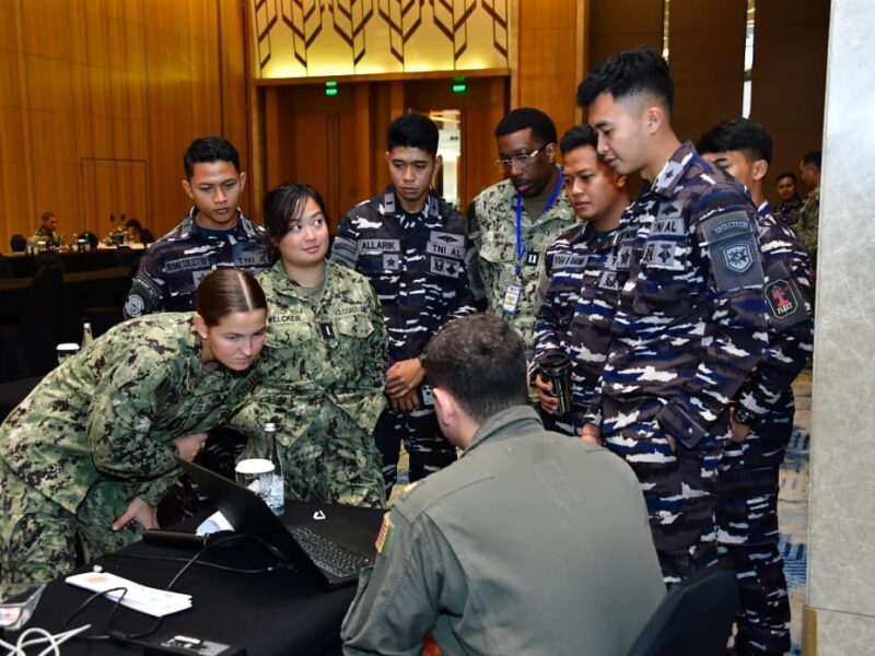 Pre-Sail Conference Sinkronkan Unsur Laut TNI dan US Navy Laksanakan Misi Navfor SGS 2026