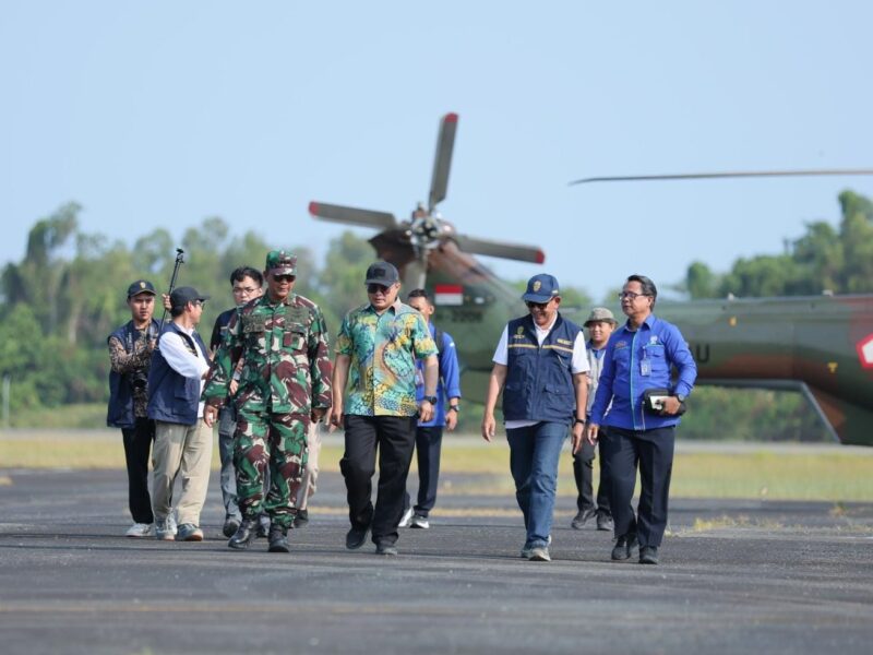TNI Kerahkan Personel dan Heli Caracal Perkuat Penanganan Karhutla di Wilayah IKN